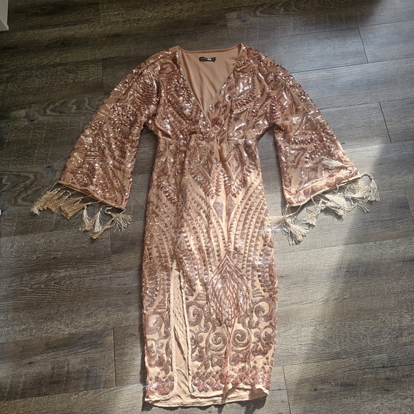 Rose Gold Sequin Embellished Dress Caftan Tassles - Picture 1 of 3